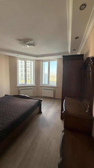 2 комн., 53 м², Монолитно-каркасный, Глазная больница 4