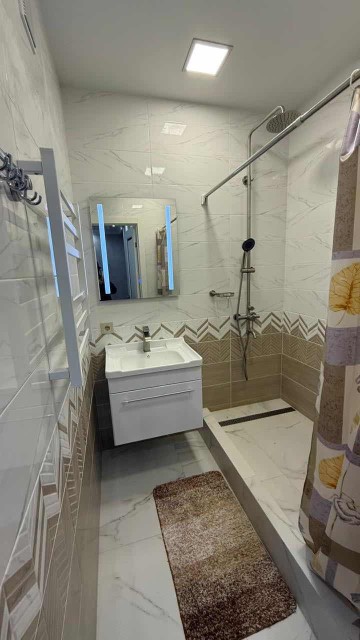 2 комн., 53 м², Монолитно-каркасный, Глазная больница 7