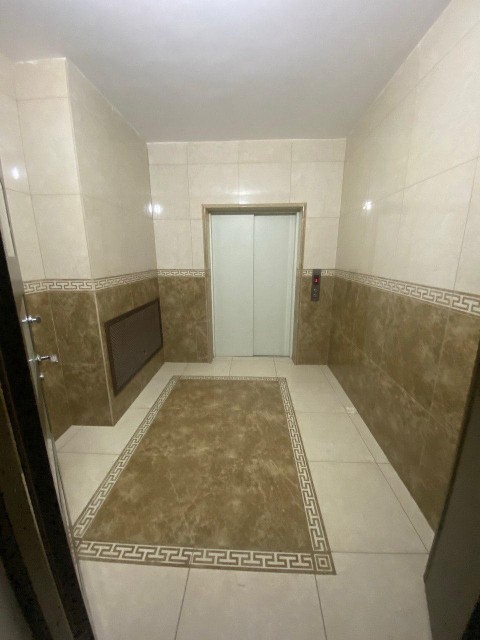 3 комн., 103 м², Монолитно-каркасный, Центр - район пл. Ленина 20