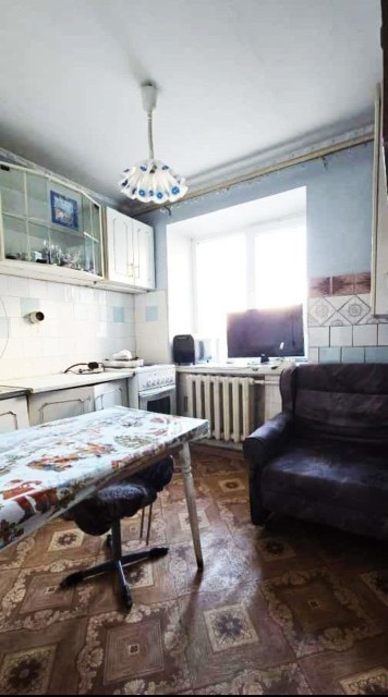 1 комн., 30 м², Хрущевка, Апельсин 2