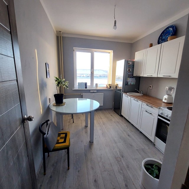 4 комн., 92 м², Монолитно-каркасный, Звездный 9