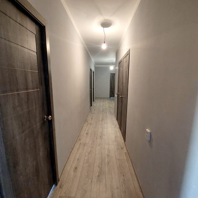 4 комн., 92 м², Монолитно-каркасный, Звездный 17