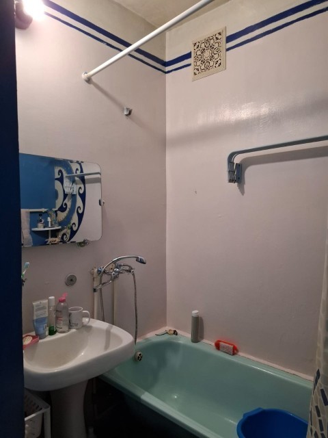 2 комн., 47 м², Блочный, Марха 11