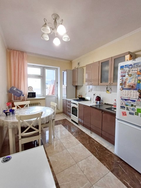 2 комн., 72 м², Блочный, ДСК