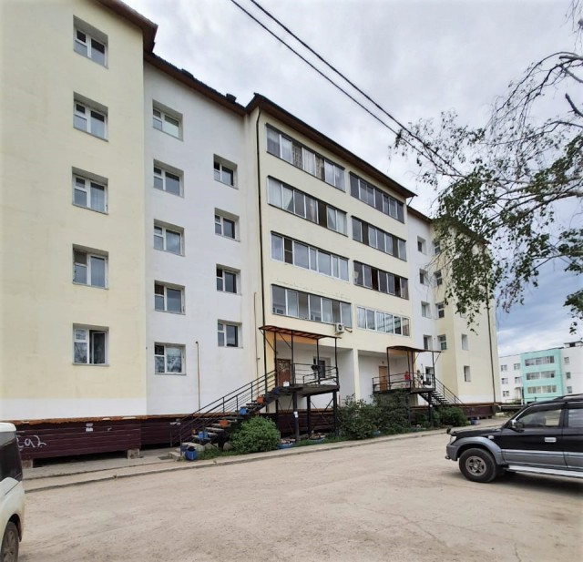 1 комн., 40 м², Блочный, Жатай 14