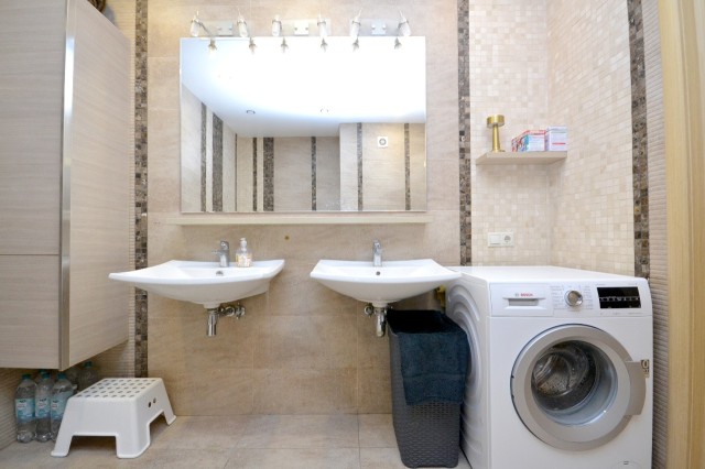 3 комн., 94 м², Монолитно-каркасный, 203 мкрн. 16