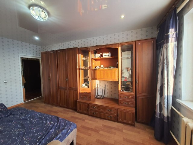 1 комн., 40 м², Блочный, Жатай 7