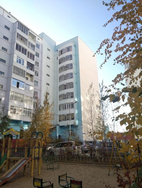 2 комн., Инд. планировка, Областная больница, рынок "Манньыаттаах" 17