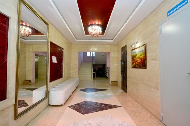 3 комн., 94 м², Монолитно-каркасный, 203 мкрн. 19