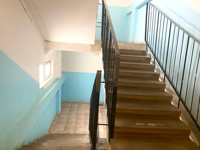 2 комн., Инд. планировка, Областная больница, рынок "Манньыаттаах" 16