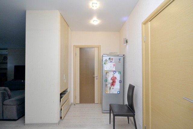 3 комн., 94 м², Монолитно-каркасный, 203 мкрн. 12