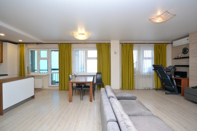 3 комн., 94 м², Монолитно-каркасный, 203 мкрн. 3