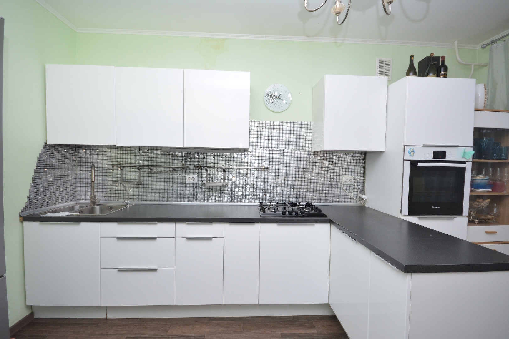 2 комн., 82 м², Монолитно-каркасный 2