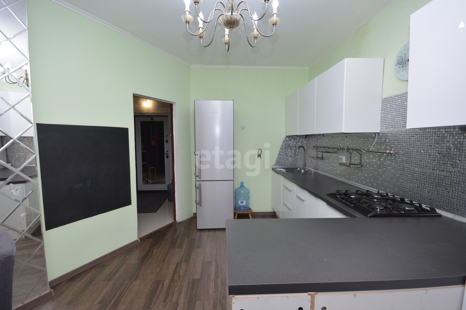 2 комн., 82 м², Монолитно-каркасный 3