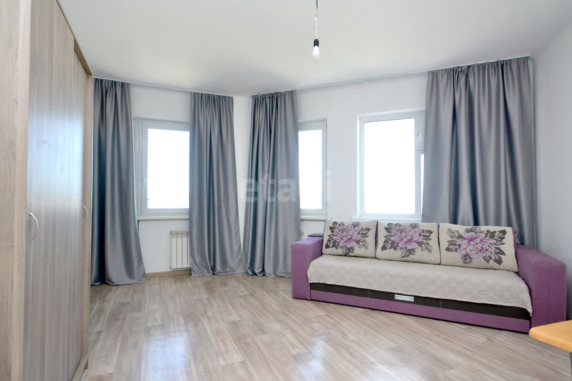 2 комн., 52 м², Монолитно-каркасный