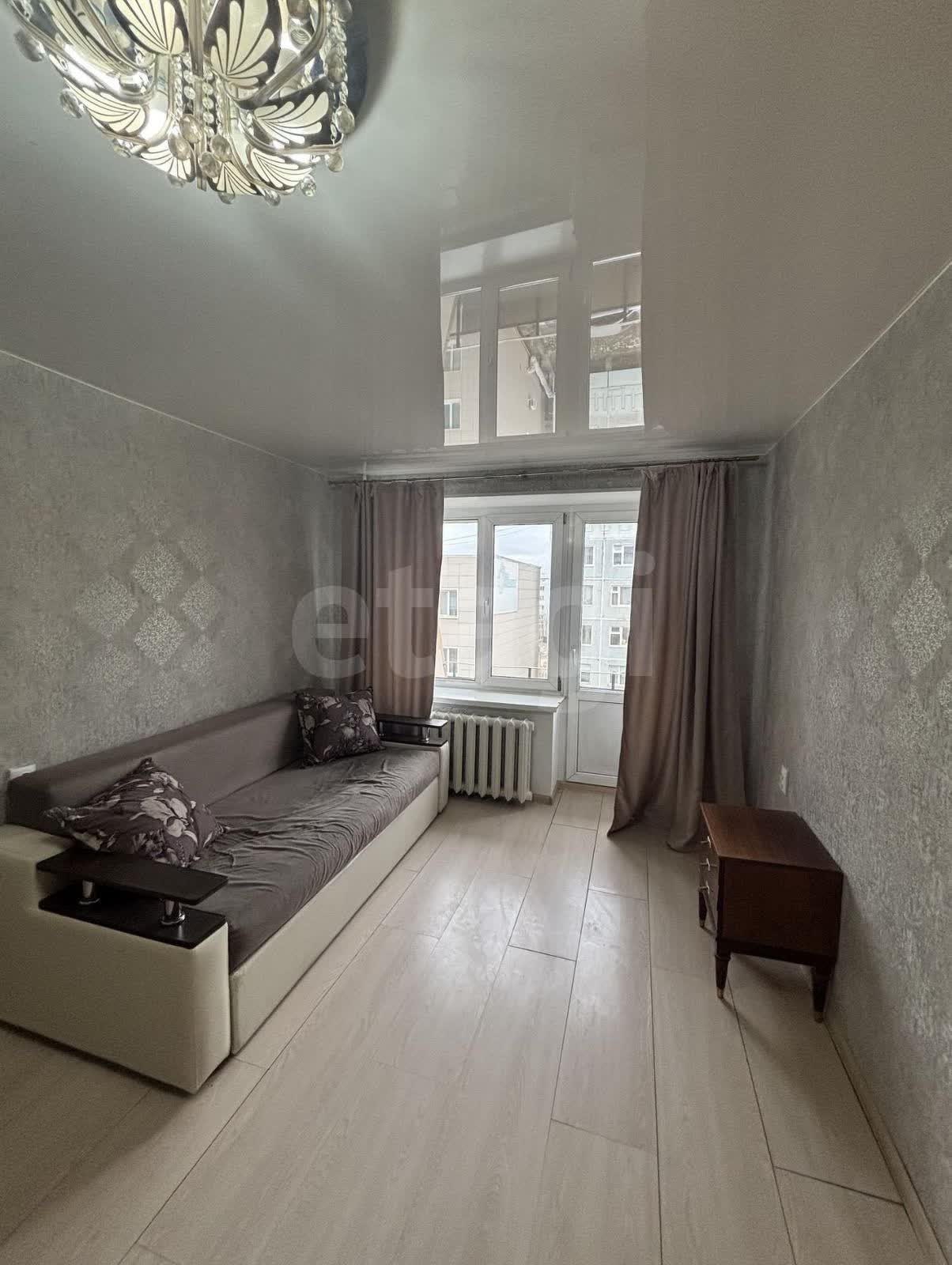2 комн., 45 м², Инд. планировка 2