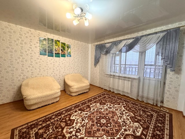 2 комн., 82 м², Блочный, Залог 3