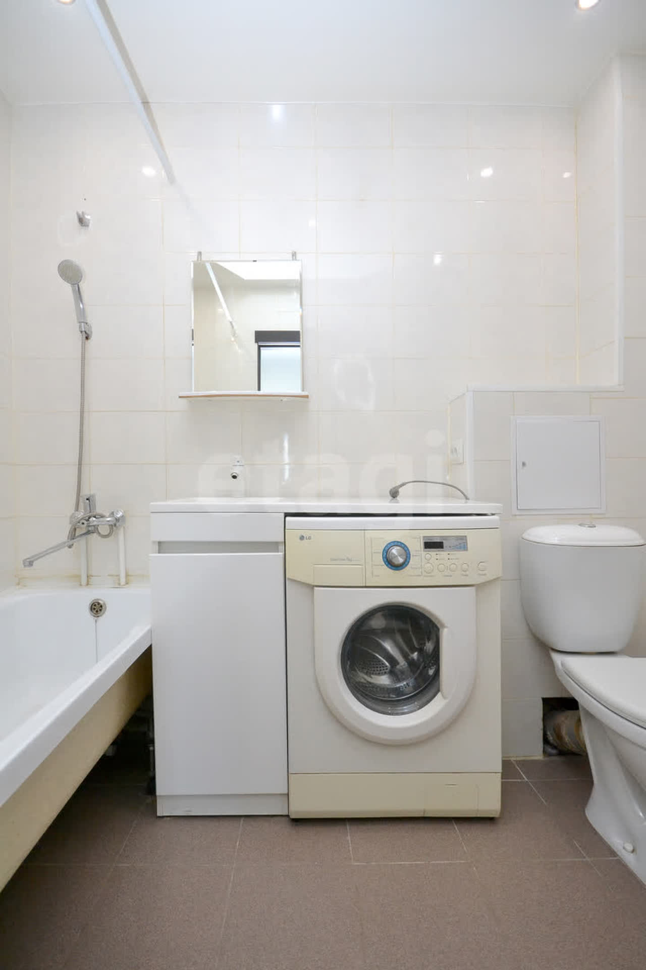 4 комн., 69 м², КПД 9