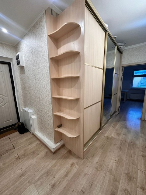 2 комн., 45 м², Монолитно-каркасный, Областная больница, рынок "Манньыаттаах" 8