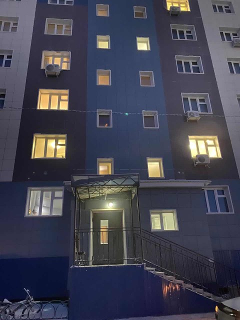 1 комн., 43 м², Монолитно-каркасный, Областная больница, рынок "Манньыаттаах" 10