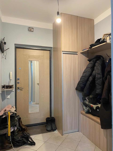 1 комн., 43 м², Монолитно-каркасный, Областная больница, рынок "Манньыаттаах" 8