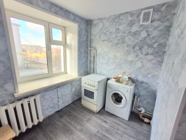 2 комн., 41 м², Блочный, Жатай 7