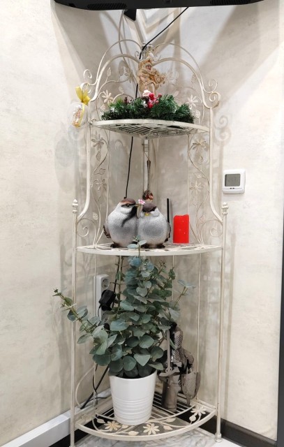 1 комн., 39 м², Блочный, Площадь Победы 10