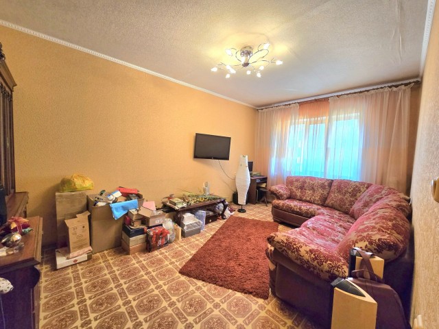 3 комн., 77 м², 112 серия, Авиапорт 2