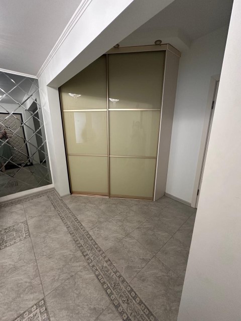 3 комн., 84 м², Монолитно-каркасный, ДСК 6