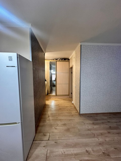 2 комн., 45 м², Монолитно-каркасный, Областная больница, рынок "Манньыаттаах" 7