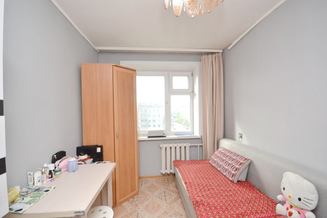 4 комн., 71 м², КПД, ТЦ "Олонхо" 7