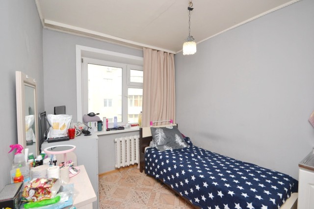 4 комн., 71 м², КПД, ТЦ "Олонхо" 9