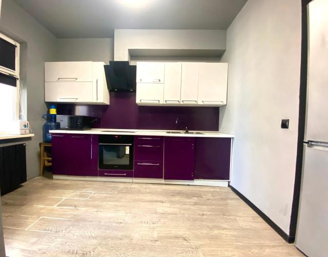 Студия, 112 серия, Авиапорт 2