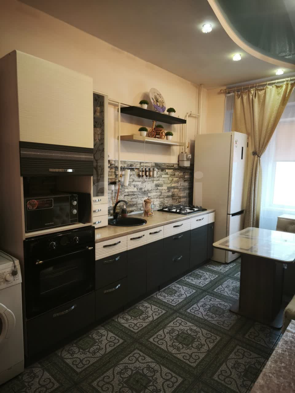 1 комн., 51 м², Инд. планировка