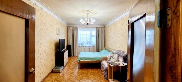 2 комн., 62 м², Блочный, 202 мкрн. 3