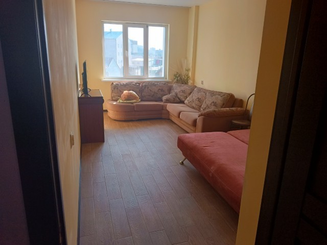 1 комн., 39 м², Инд. планировка, Областная больница, рынок "Манньыаттаах" 4