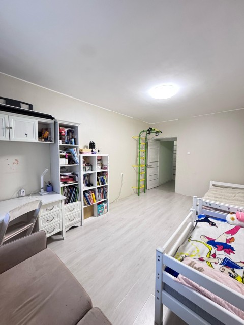 2 комн., 65 м², Инд. планировка, Центр - район пл. Дружбы 9