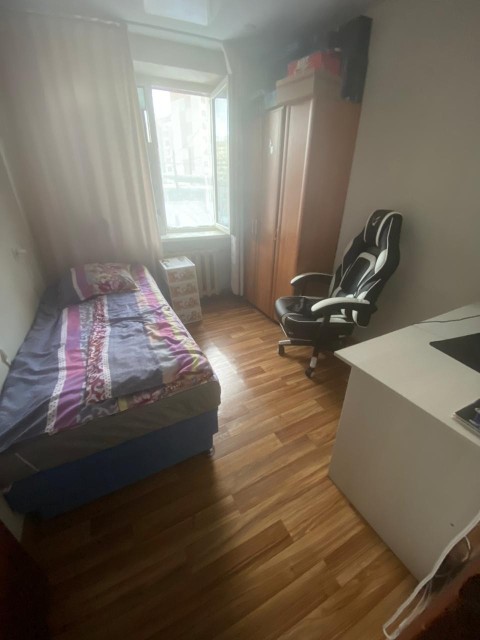 4 комн., 74 м², КПД, Автовокзал 5