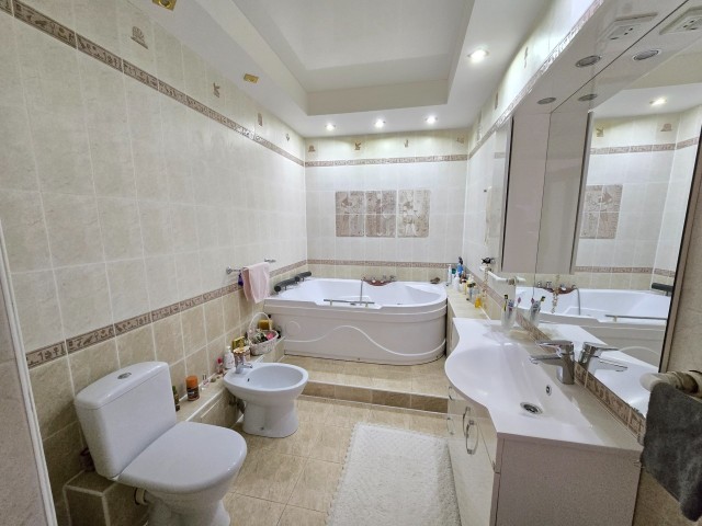 4 комн., 108 м², 112 серия, 202 мкрн. 6