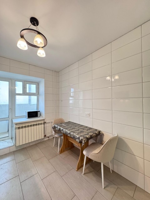 2 комн., 65 м², Инд. планировка, Центр - район пл. Дружбы 3