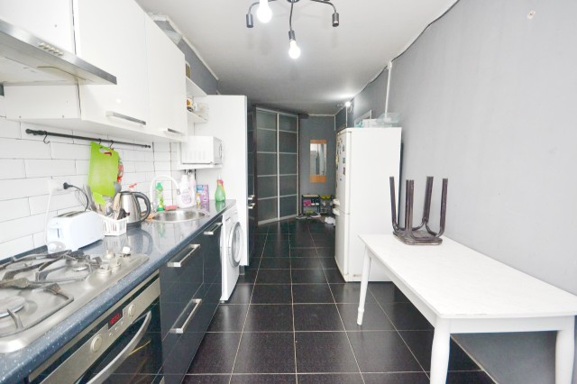 4 комн., 71 м², КПД, ТЦ "Олонхо" 12