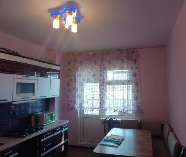 1 комн., 39 м², Инд. планировка, Областная больница, рынок "Манньыаттаах" 2