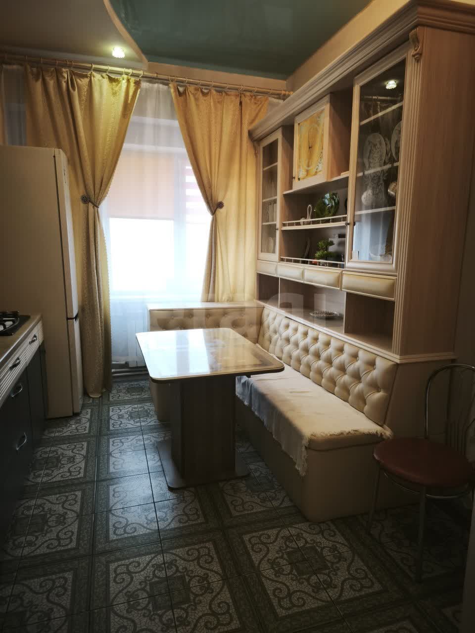 1 комн., 51 м², Инд. планировка 2