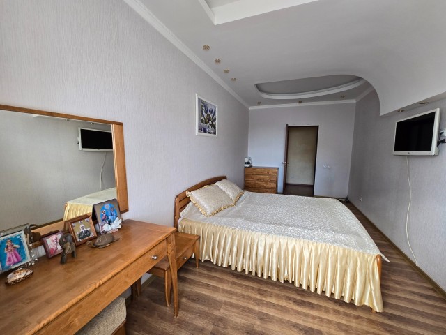 4 комн., 108 м², 112 серия, 202 мкрн. 8