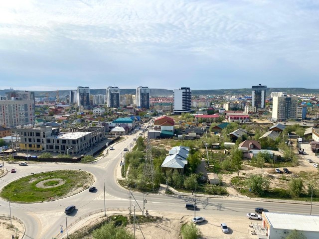 3 комн., 58 м², Монолитно-каркасный, Глазная больница 13