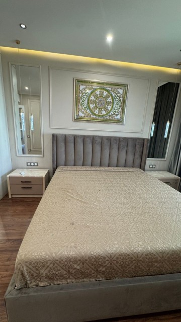 4 комн., 91 м², Блочный, 203 мкрн. 5