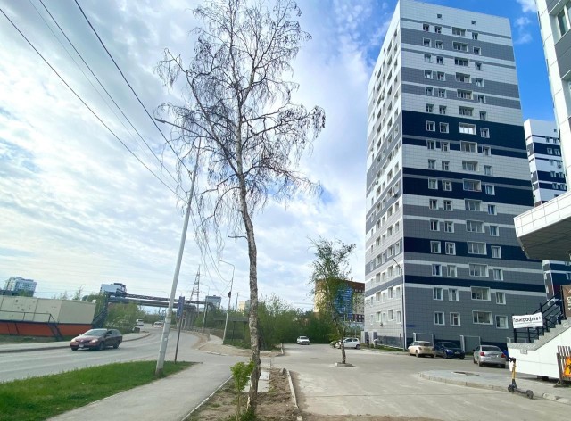 3 комн., 58 м², Монолитно-каркасный, Глазная больница 2