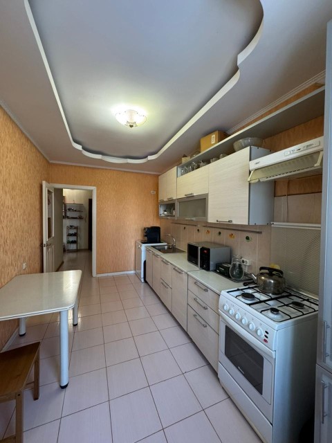 4 комн., 100 м², Блочный, Вавилон 9