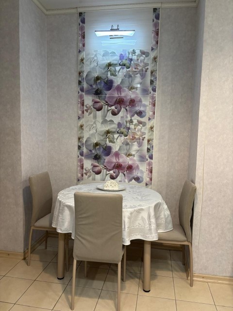 2 комн., Монолитно-каркасный, Студгородок 4