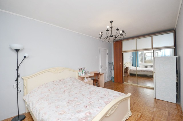 4 комн., 71 м², КПД, ТЦ "Олонхо" 2